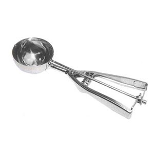 Scoop  3.25OZ Stainless 2.5"D Squeeze Handle Portion 1EA
